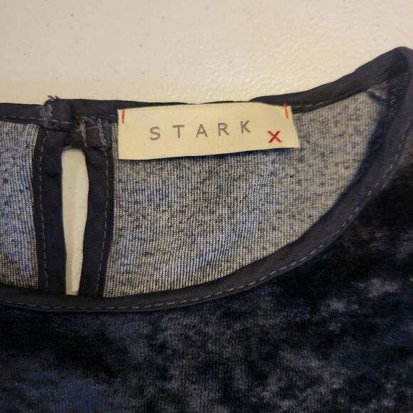 Stark X Velvet Velour Top with Shark Bite Sides Women's Size Medium Charcoal - Picture 6 of 12